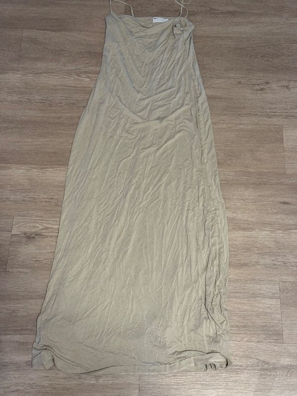 ASOS beige maxi kjóll