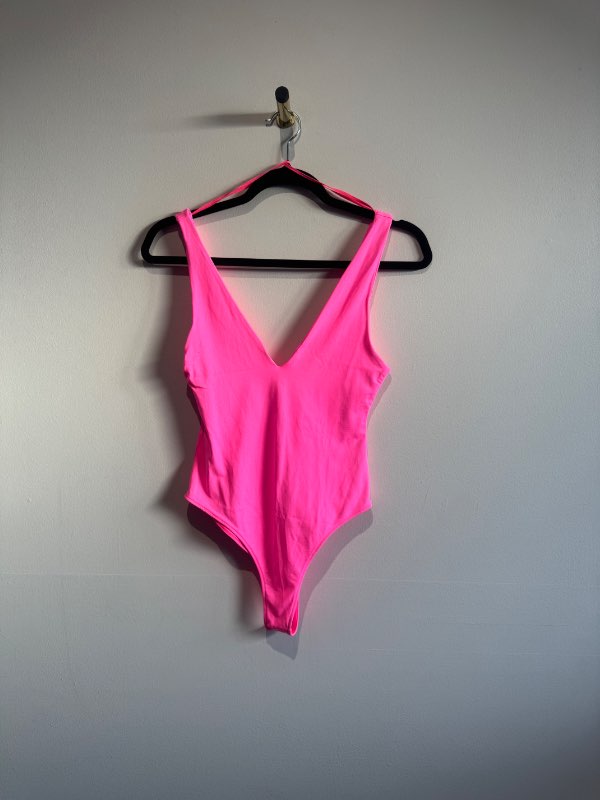 Zara pink continuity