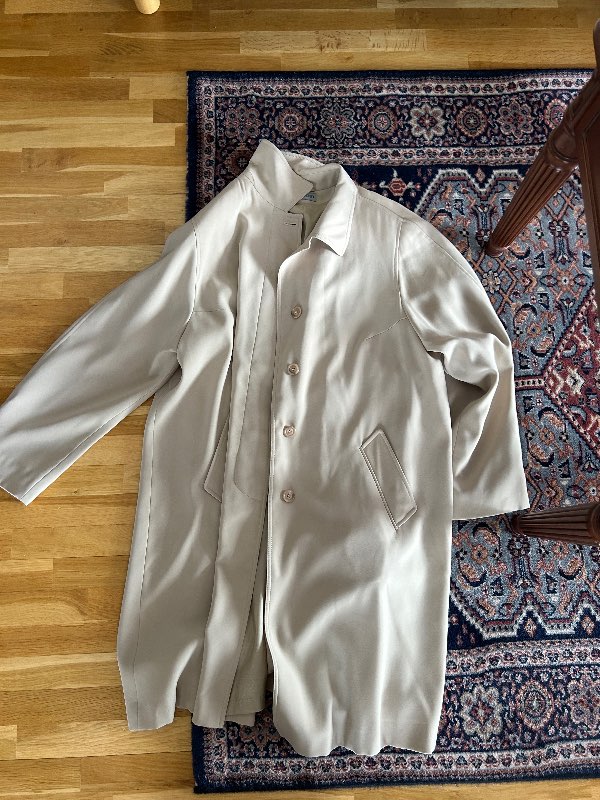 Beige jakki