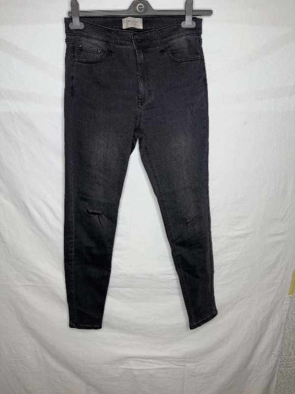 Freequent gallabuxur