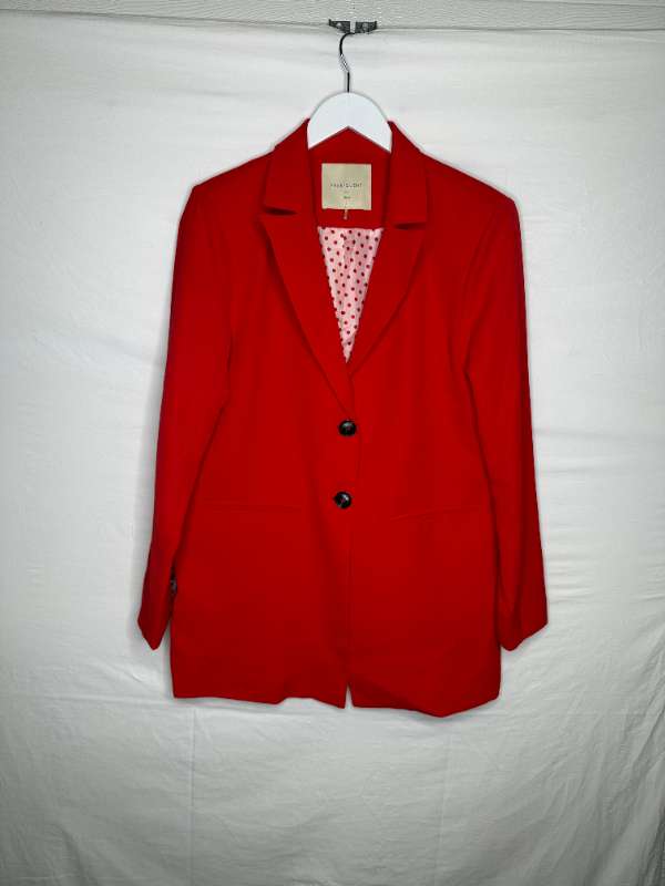 Freequent rauður jakki