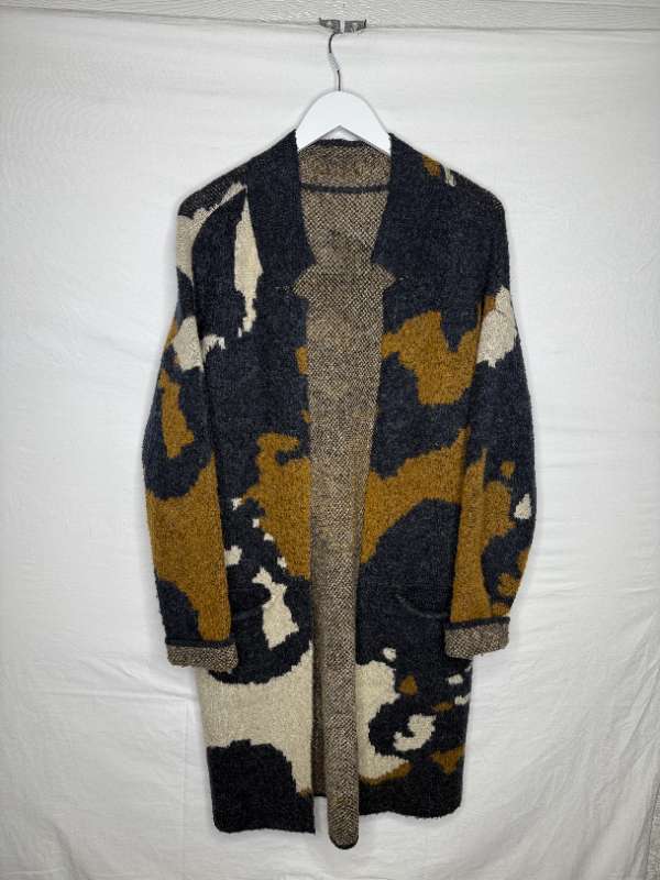 Freequent síð peysa