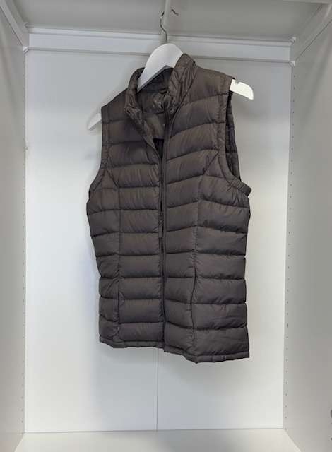 Freequent dúnvesti grátt