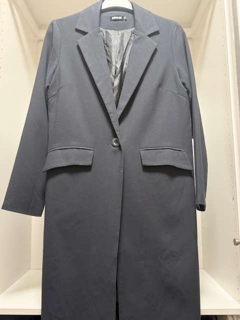 Jakki síður svartur