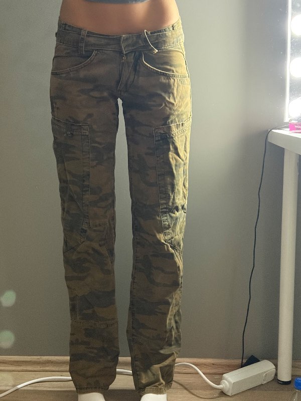 Vintage camo buxur