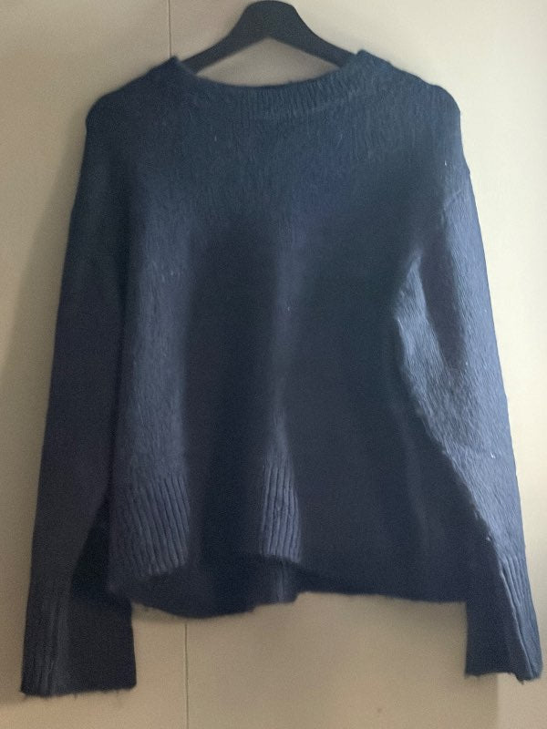 Gina tricot navy prjónapeysa