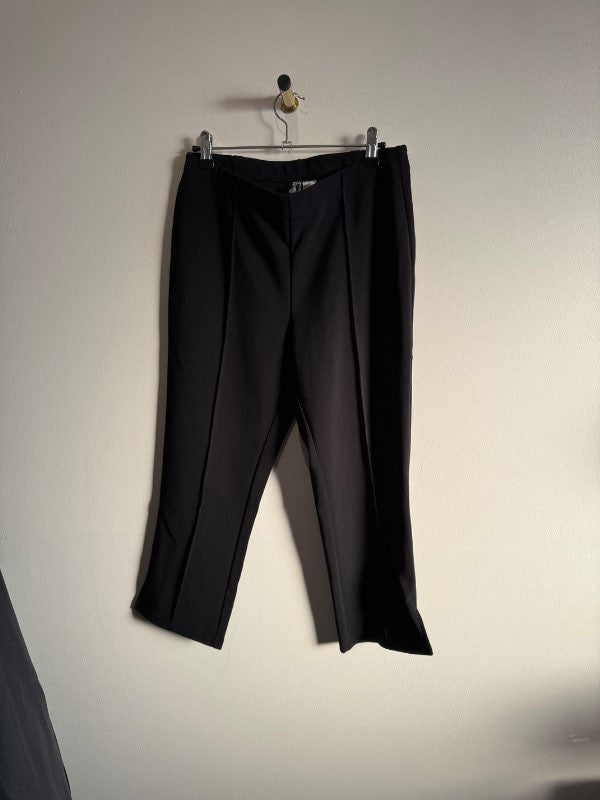 H&M Capri buxur