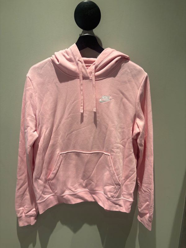 Nike hettupeysa