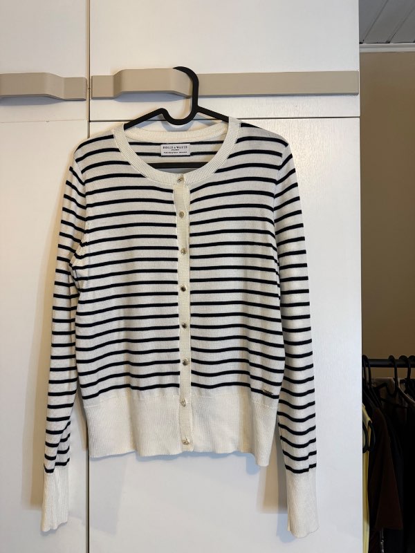Hneppt peysa