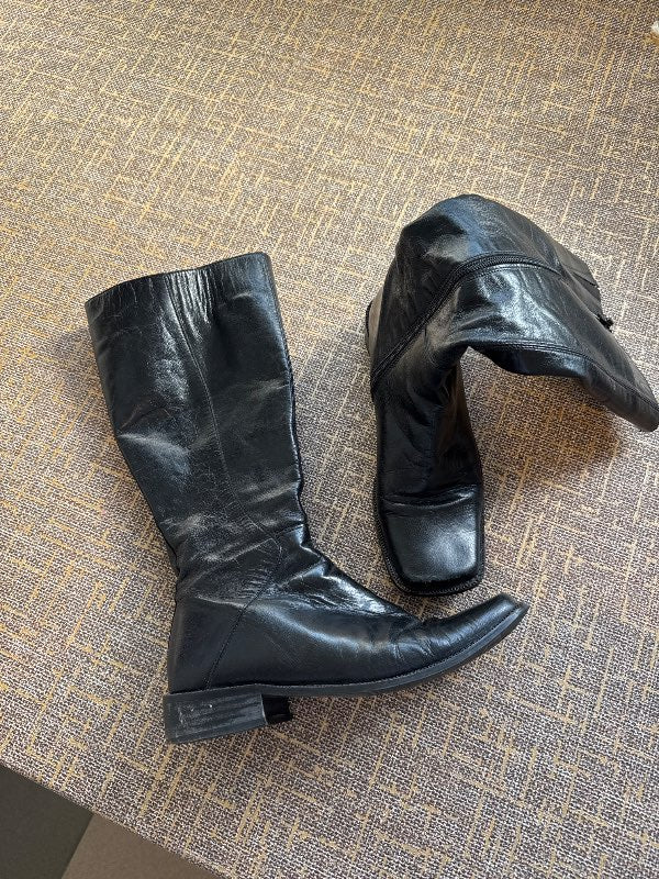 Vintage boots