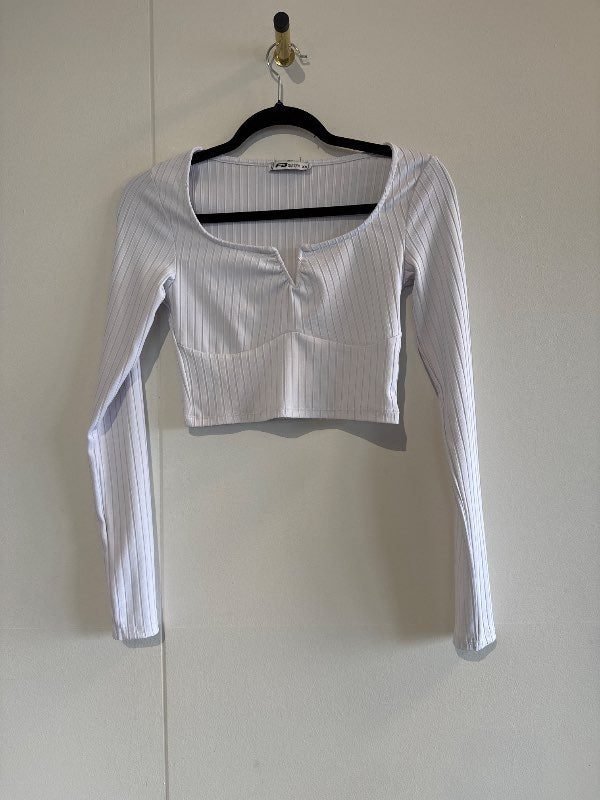 Long sleeve top