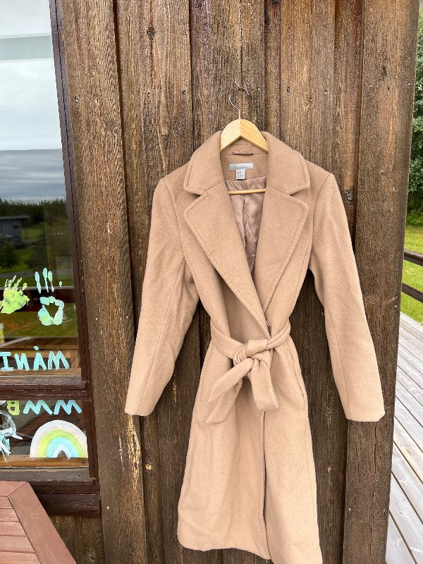 Beige H&M frakki