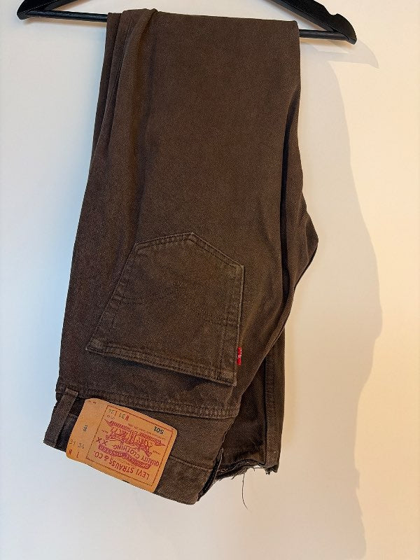 501 Levi’s brúnar