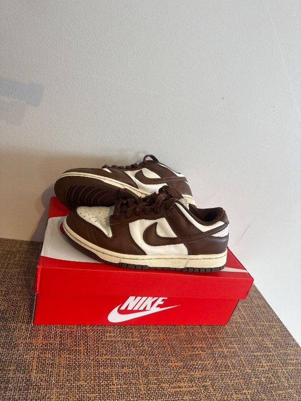 Brown dunk