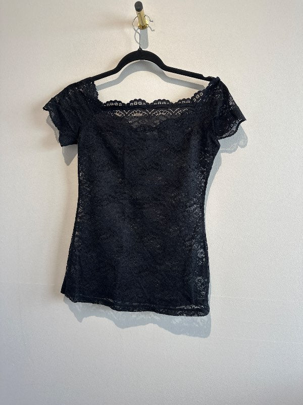 Neo noir off shoulder blúndu bolur