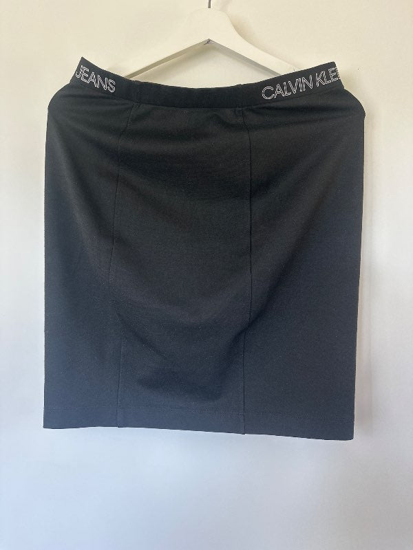 Calvin Klein pils