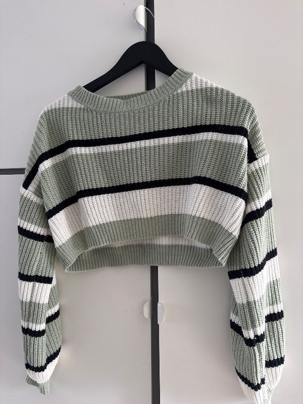 Cropped sweater