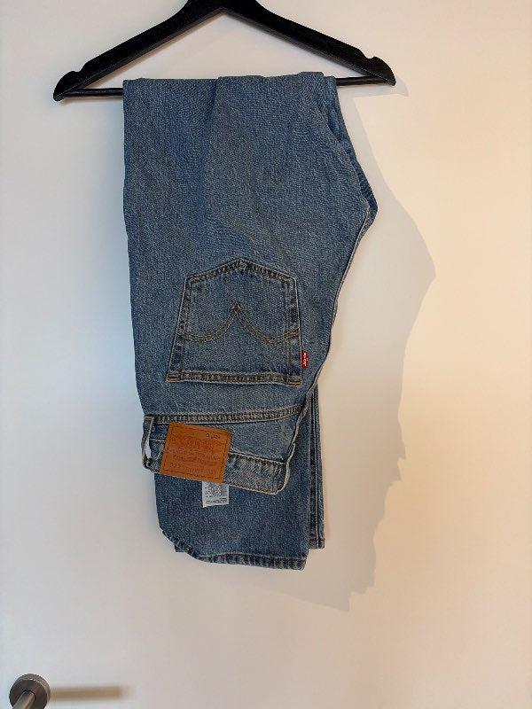 Curve Levi’s 501 ónotaðar