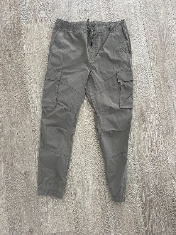 kaki buxur hm