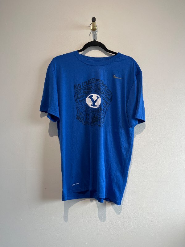 Nike stuttermabolur