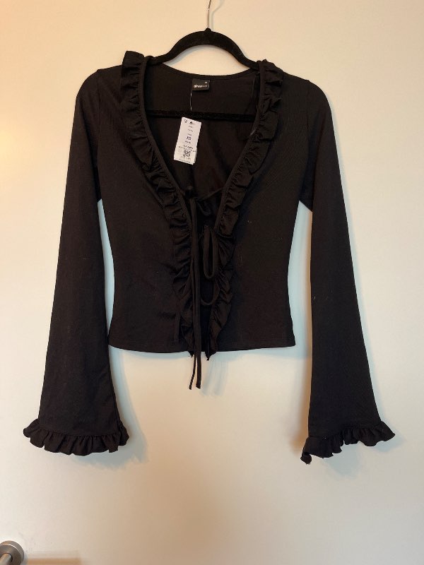 Gina tricot blússa