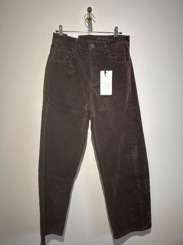 Brúnar buxur zara