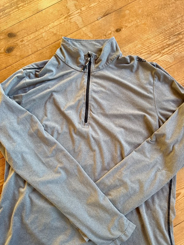 Grey midlayer