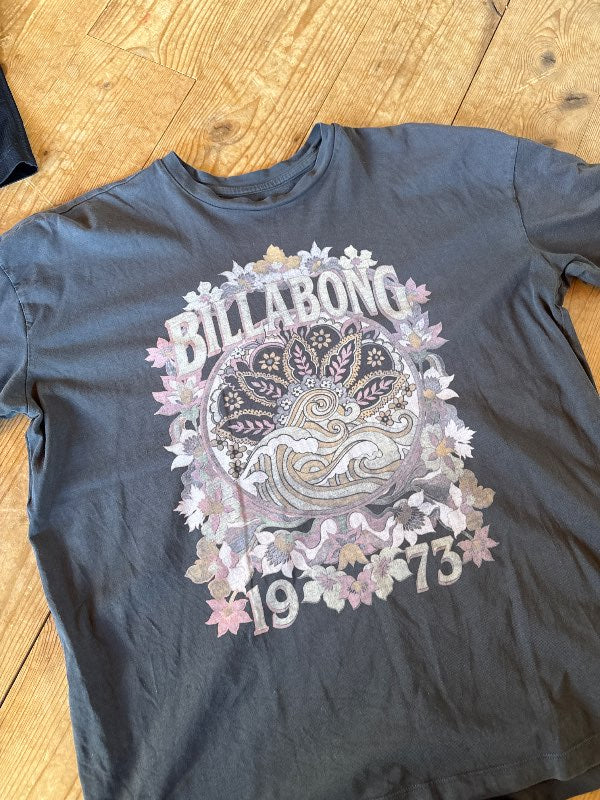 Billabong tshirt