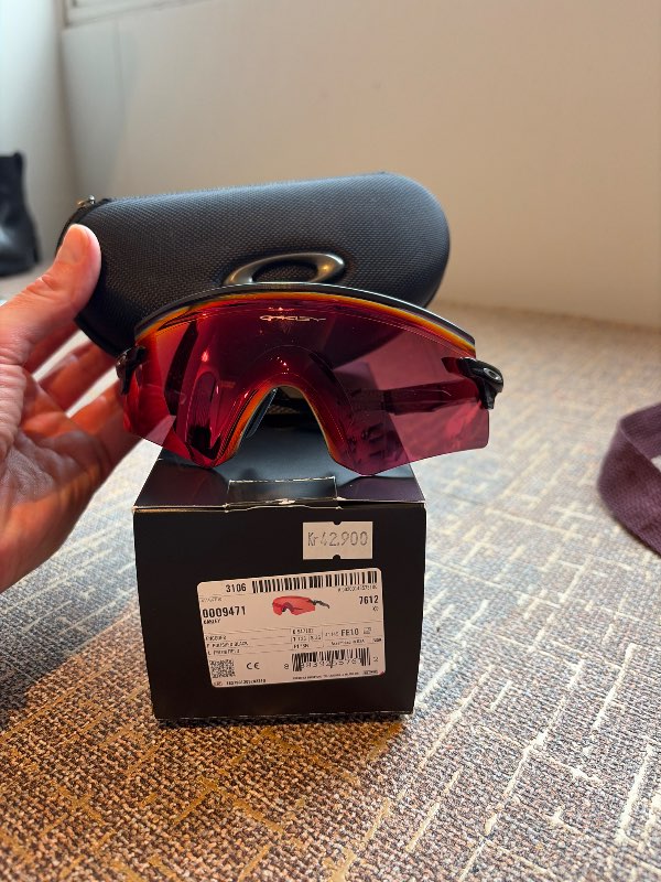 Oakley Encoder