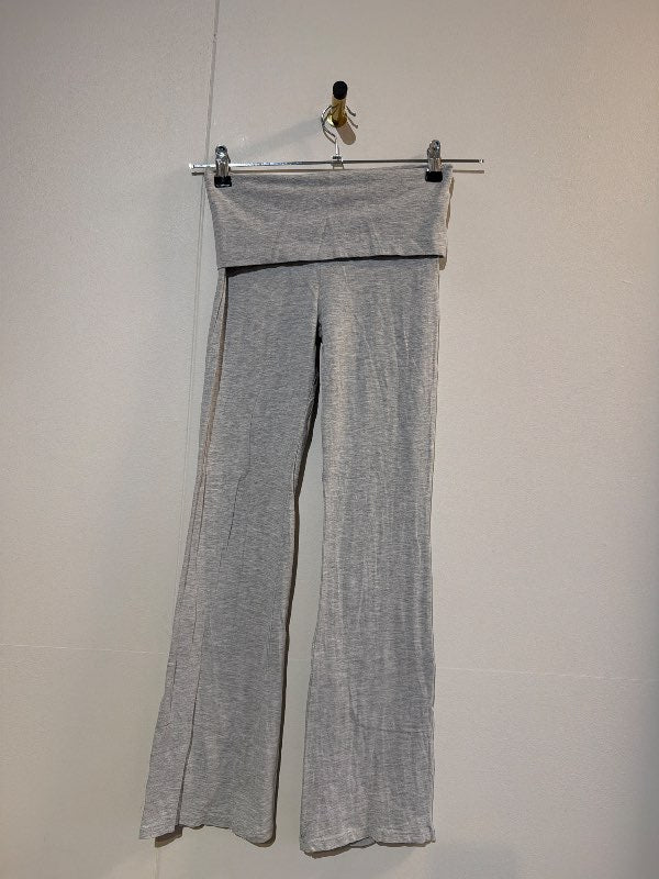 Gina Tricot foldover pants gráar