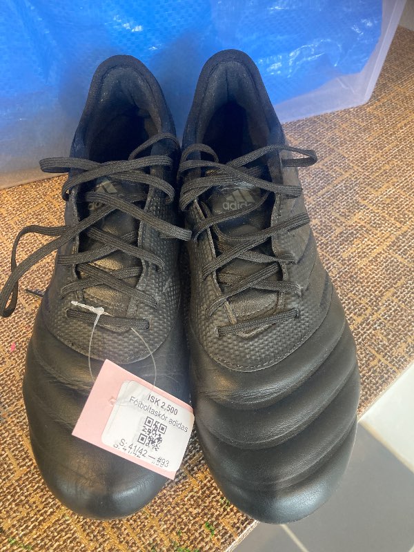 Fótboltaskór adidas