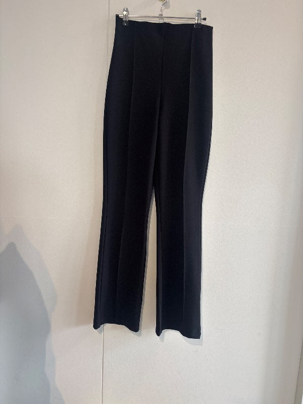 GT Útvíðar með klauf svartar buxur
