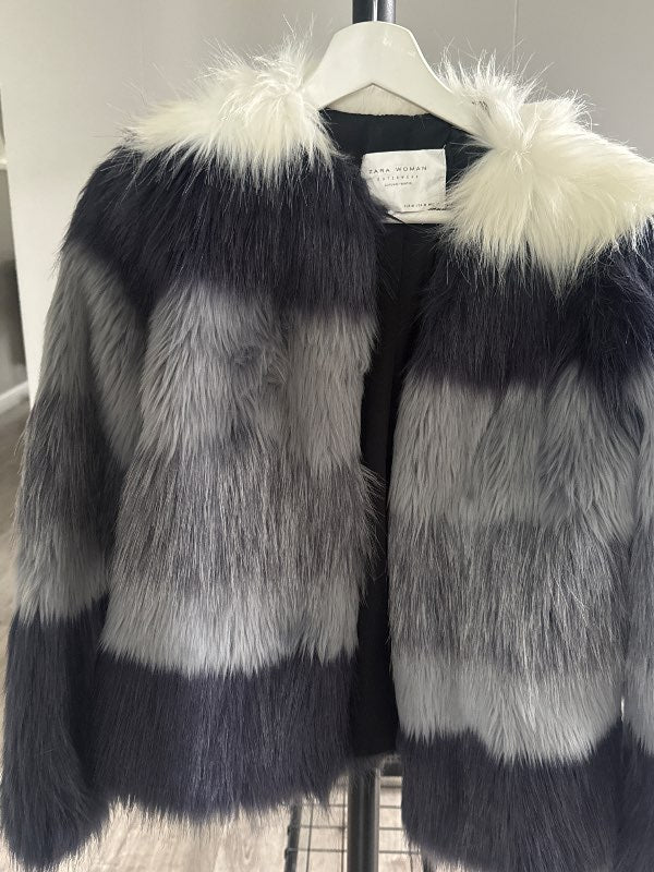 Zara pels