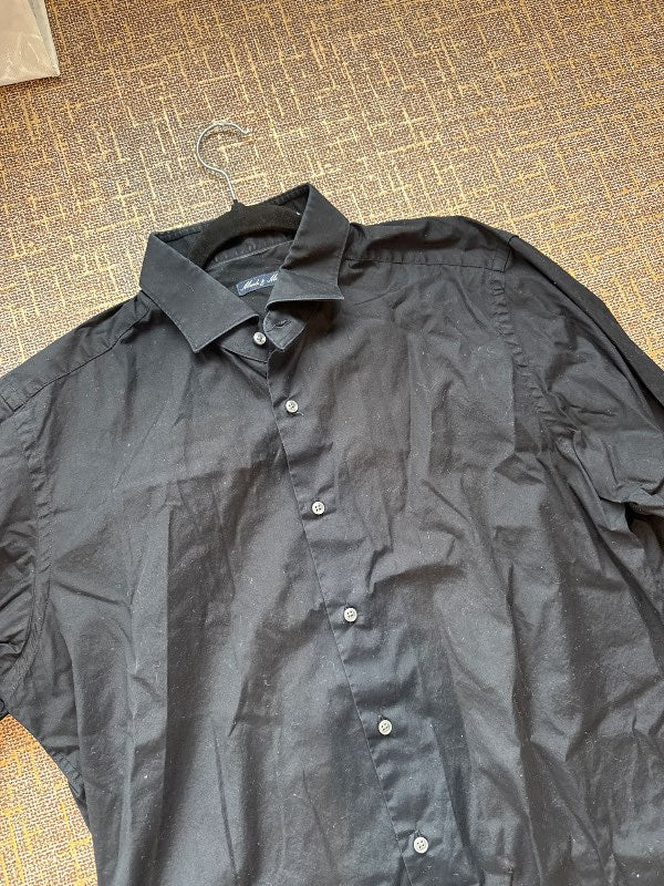 Black shirt
