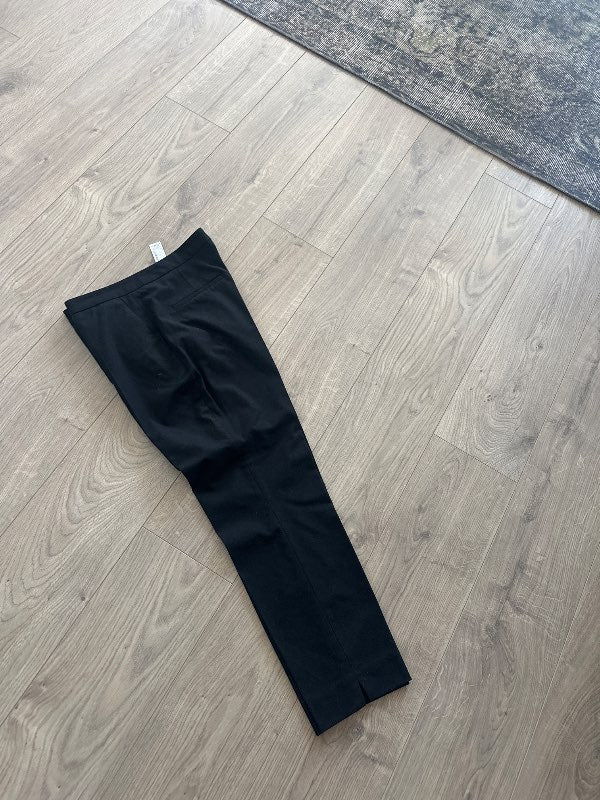 Buxur svartar