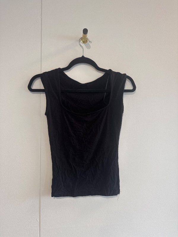 gina tricot toppur