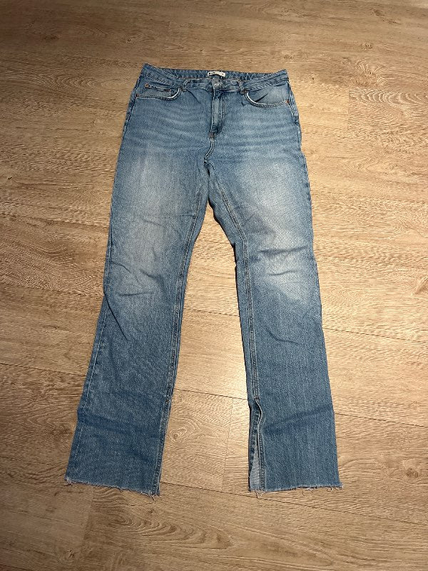 gina buxur