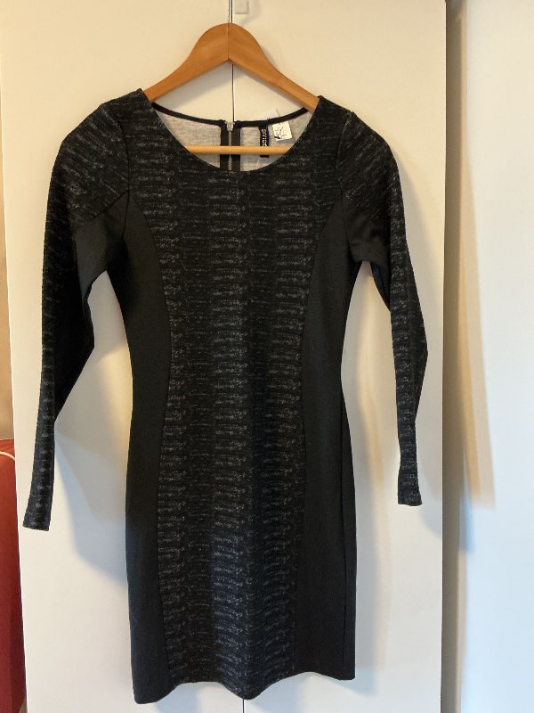 H&M kjóll