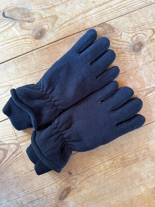Fleece gloves