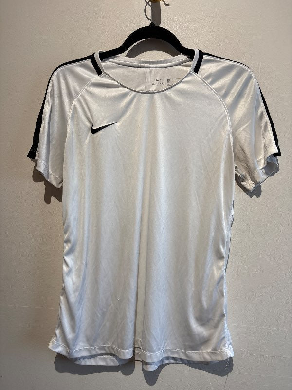 Nike bolur