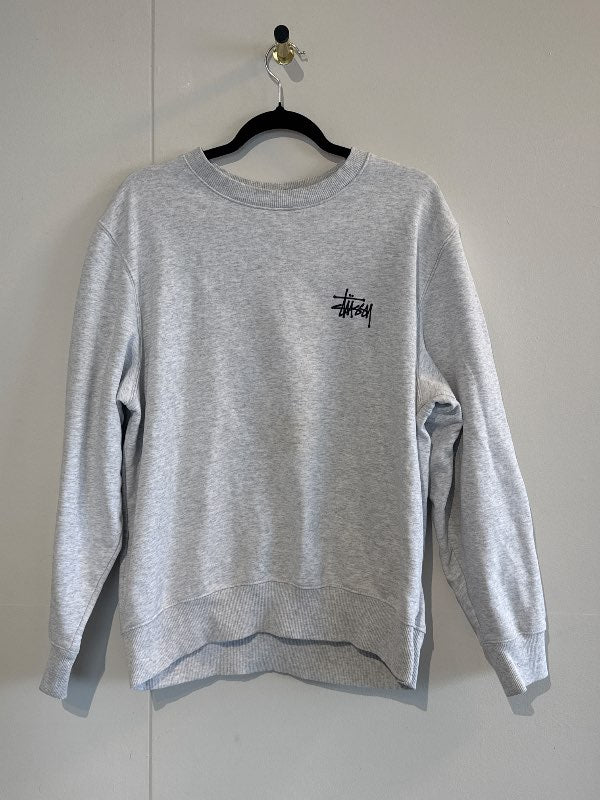 stussy peysa