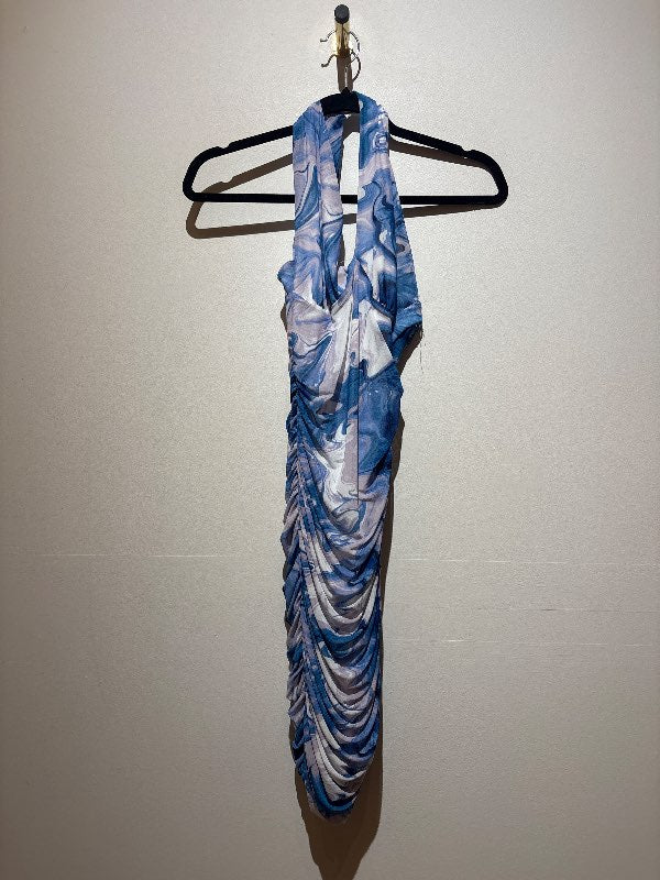 Blár og fjólublár kjoll