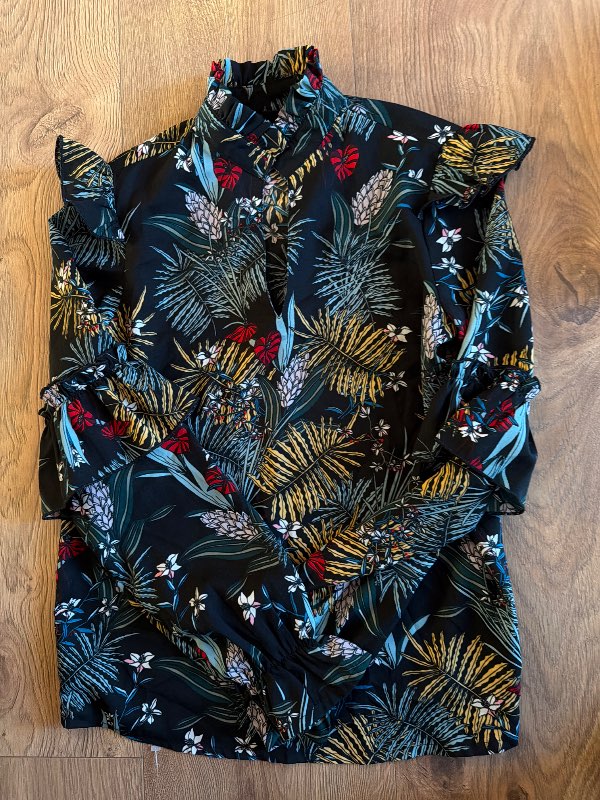 Gina tricot blouse