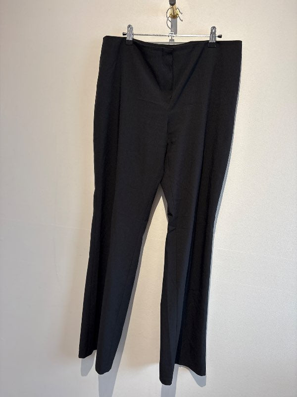 Miss Tic suitbuxur