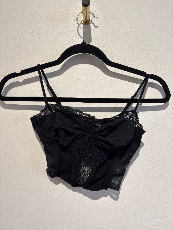 Bershka toppur svartur