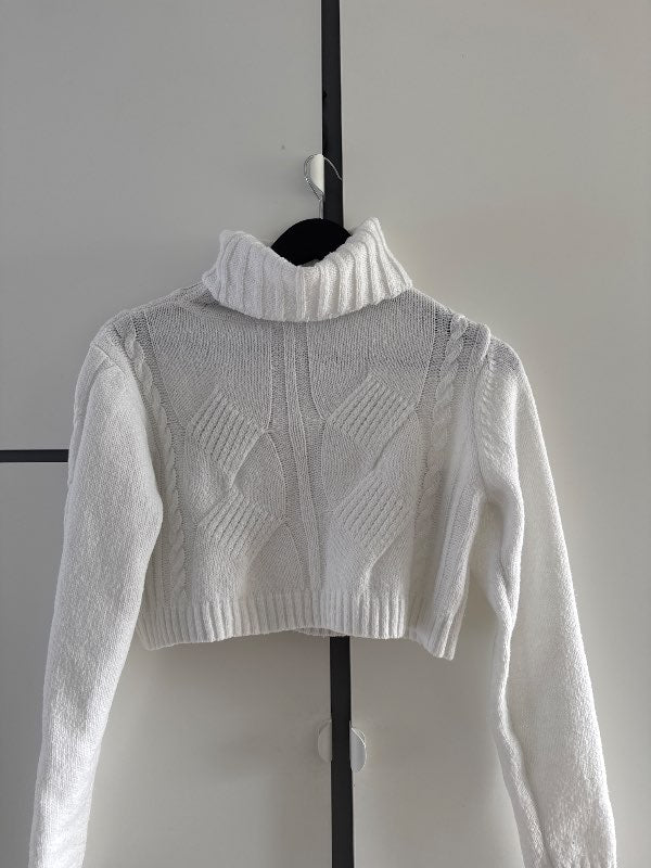 Cropped sweater