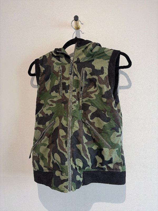 Nikita retro camo vesti