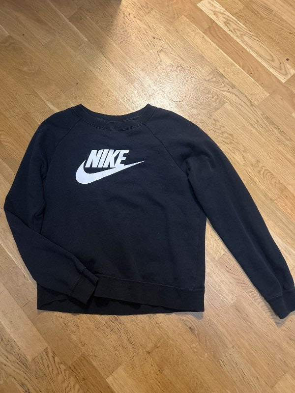 Nike heil svört