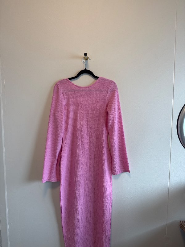 Bleikur kjóll Envli