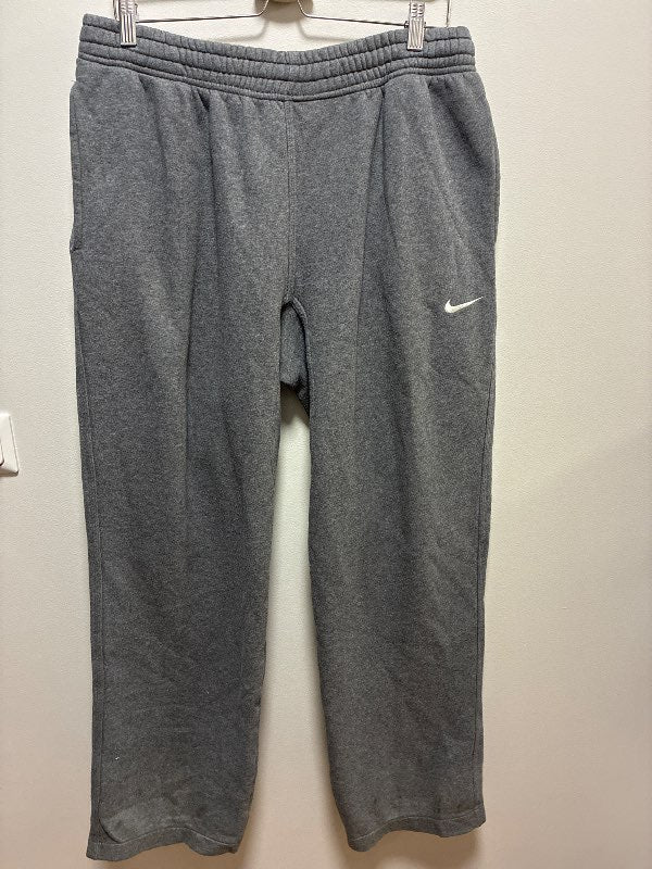 Gráar nike jogging buxur
